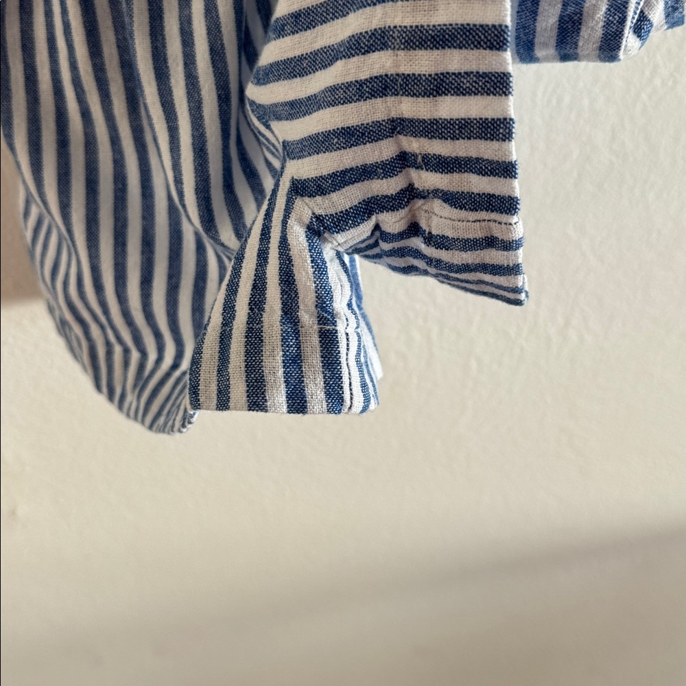 Old Navy Girls Blue and White Striped romper with pockets - Picture 3 of 8